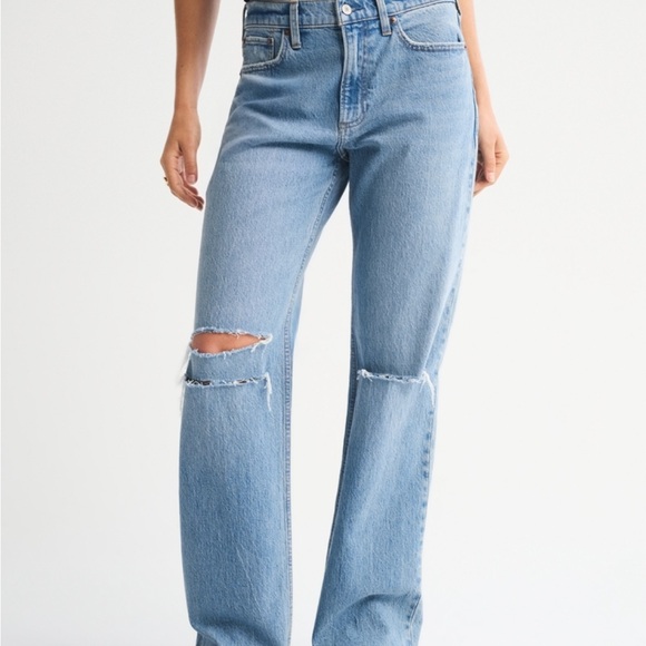 Abercrombie & Fitch “The Baggy” Jeans - Picture 3 of 8